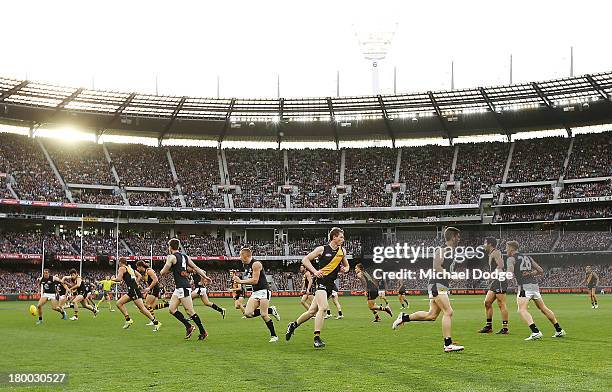 General view during the First Elimination Final AFL match between the Richmond Tigers and the Carlton Blues at Melbourne Cricket Ground on September...