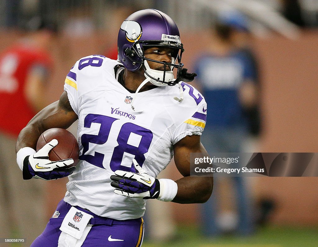 Minnesota Vikings v Detroit Lions