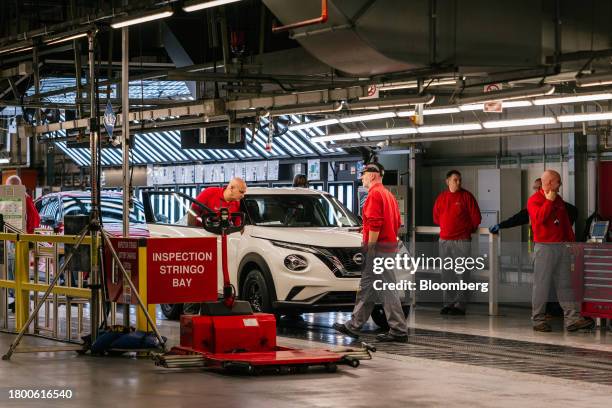 The production line of hybrid Nissan Juke and Hybrid Nissan Qasqhai sports utility vehicles at the Nissan Motor Co. Factory in Sunderland, UK, on...