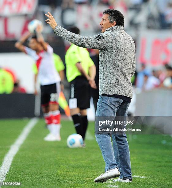 Tigre's coach Diego Cagna during a match between River Plate and Tigre as part of the 6th round of the Torneo Inicial 2013 at Monumental Stadium on...