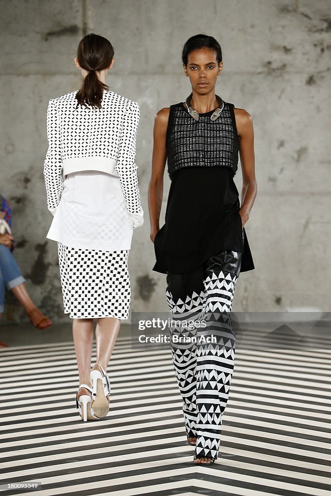 Edun - Runway - Mercedes-Benz Fashion Week Spring 2014