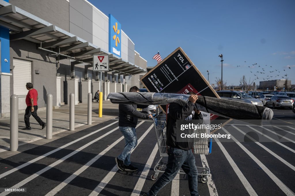 Shoppers At A Walmart On Black Friday