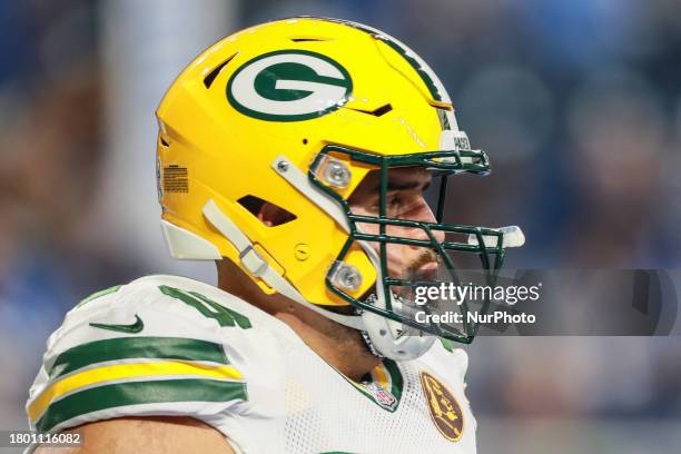 Green Bay Packers guard Jon Runyan walks on the field ahead of an NFL Thanksgiving Day football game between the Detroit Lions and the Green Bay...