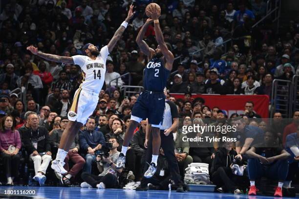 Kawhi Leonard of the LA Clippers shoots the ball during the game against the New Orleans Pelicans during the In-Season Tournament on November 24,...