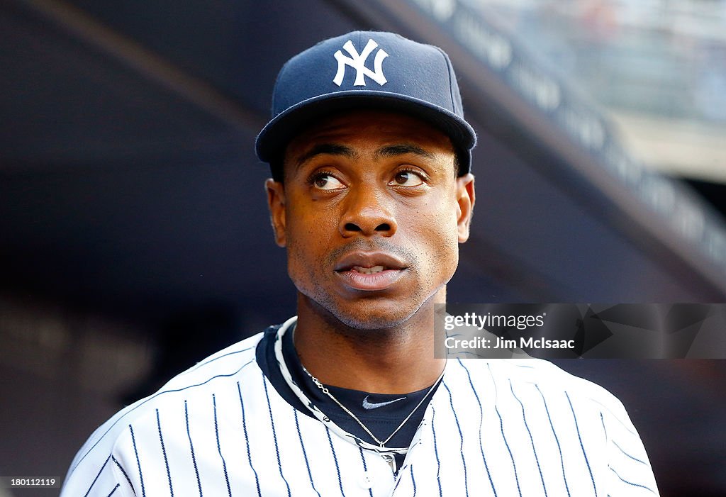 Toronto Blue Jays v New York Yankees