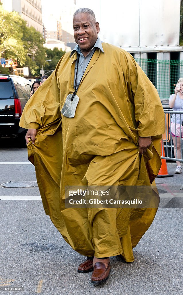 Celebrity Sightings - Day 4 -  2014 Mercedes-Benz Fashion Week