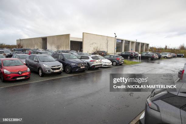 Illustration picture shows the full parking lot outside the crematorium of Aalst during the funeral ceremony of a 55-year-old woman and her...