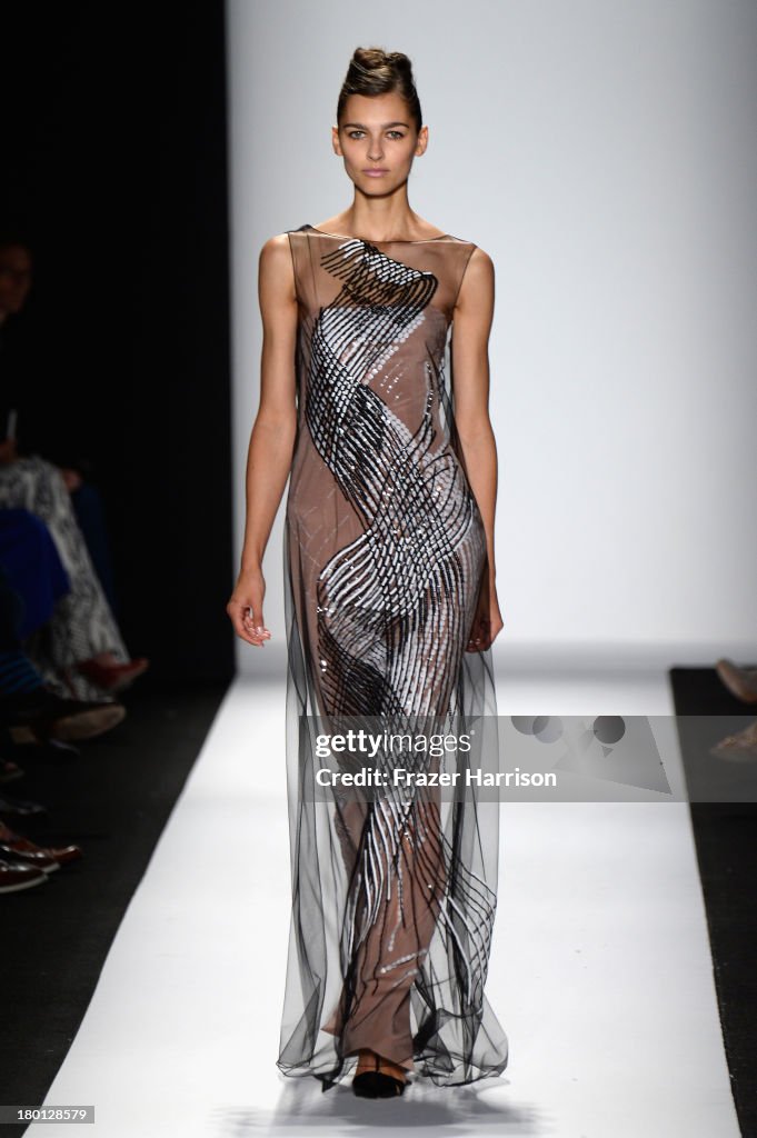 Carolina Herrera - Runway - Mercedes-Benz Fashion Week Spring 2014