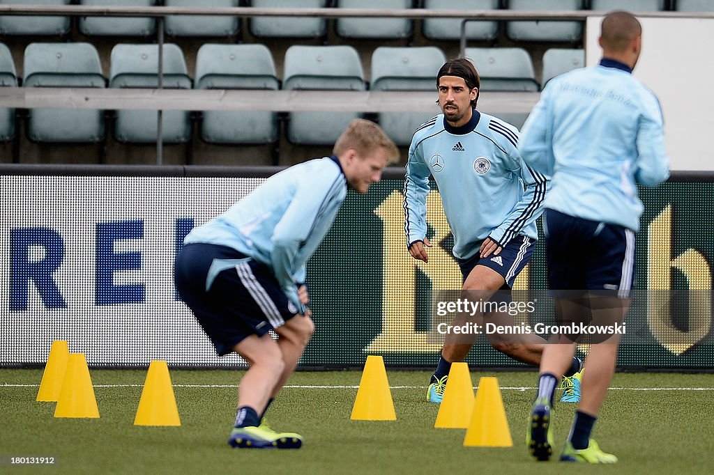 Training & Press Conference - Germany