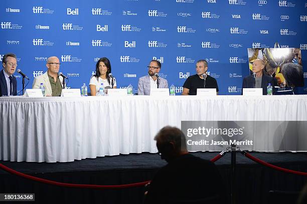 Moderator Thom Powers, director Alex Gibney, film subject Betsy Andreu, film subject Jonathan Vaughters, film subject Bill Strickland and producer...
