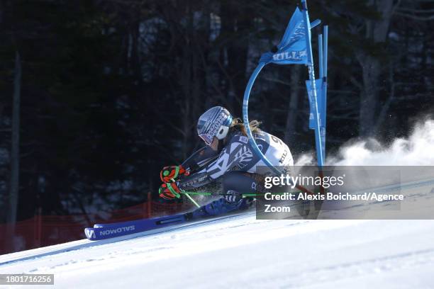 Alice Robinson of Team New Zealand in action during the Audi FIS Alpine Ski World Cup Women's Giant Slalom on November 25, 2023 in Killington, USA.