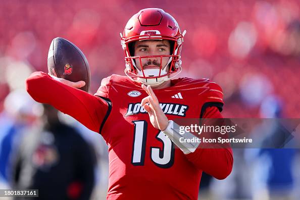 COLLEGE FOOTBALL: NOV 25 Kentucky at Louisville COLLEGE FOOTBALL: NOV 25 Kentucky at Louisville