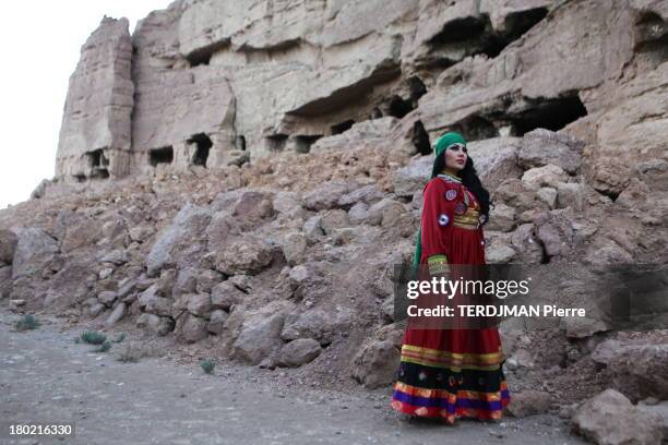 Before the concert, Aryana Sayeed arrives with an escort of soldiers armed with Kalashnikovs that ensure her protection, Aryana poses with...