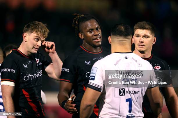 Saracens' Maro Itoje and Owen Farrell speak to Bristol Bears' Ellis Genge after the Gallagher Premiership at StoneX Stadium, London. Picture date:...