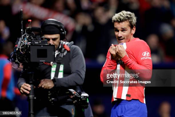 Antoine Griezmann of Atletico Madrid celebrates 1-0 during the LaLiga EA Sports match between Atletico Madrid v Real Mallorca at the Civitas...