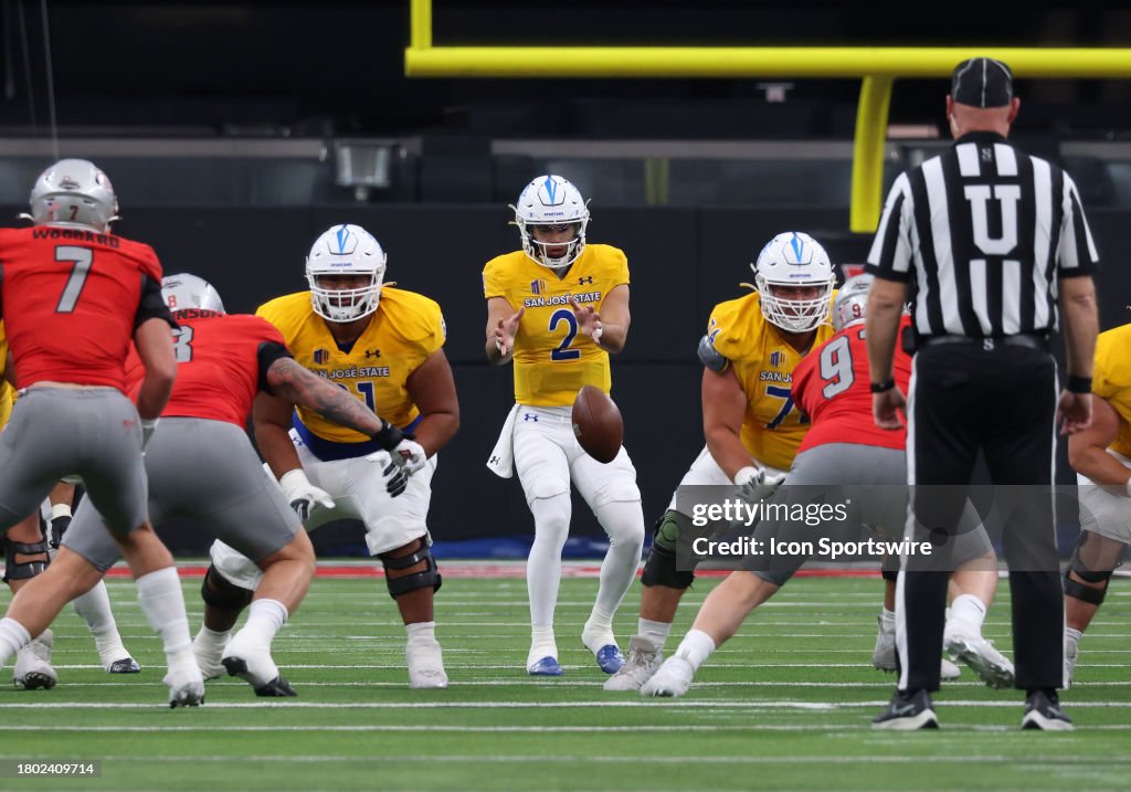 Chevan San Jose State Spartans quarterback Chevan Cordeiro in action during ...
