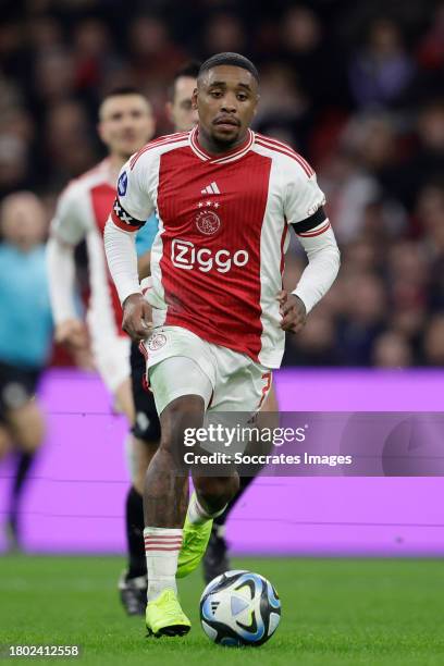 Steven Bergwijn of Ajax during the Dutch Eredivisie match between Ajax v Vitesse at the Johan Cruijff Arena on November 25, 2023 in Amsterdam...