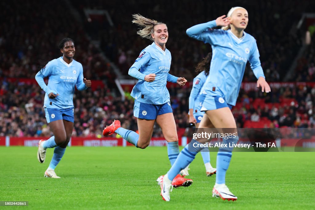 Manchester United v Manchester City - Barclays Women´s Super League