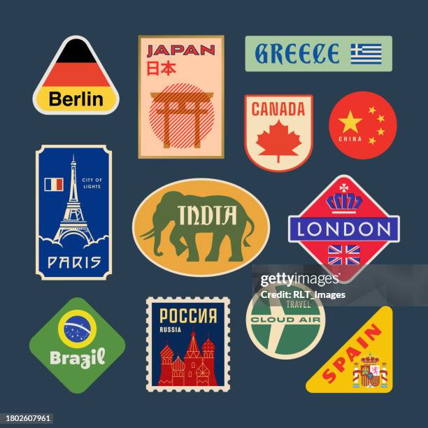 ilustraciones, imágenes clip art, dibujos animados e iconos de stock de pegatinas de viaje retro del mundo - paris