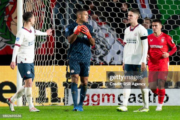 Goalkeeper Walter Benitez of PSV during the Dutch Eredivisie match between FC Twente and PSV at De Grolsch Veste on November 25, 2023 in Enschede,...