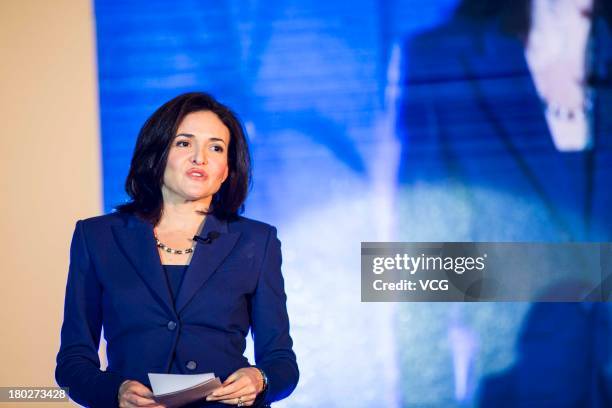 130 Lean In Sheryl Sandberg Stock Photos High Res Pictures And Images 130-lean-in-sheryl-sandberg-stock-photos-high-res-pictures-and-images