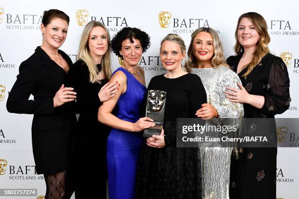 Vari Innes 648 Nicole Curtis Stock Photos, High-Res Pictures, and Images - Getty ...