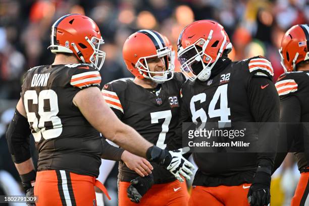 Dustin Hopkins of the Cleveland Browns celebrates with teammates after kicking a field goal in the fourth quarter against the Pittsburgh Steelers at...
