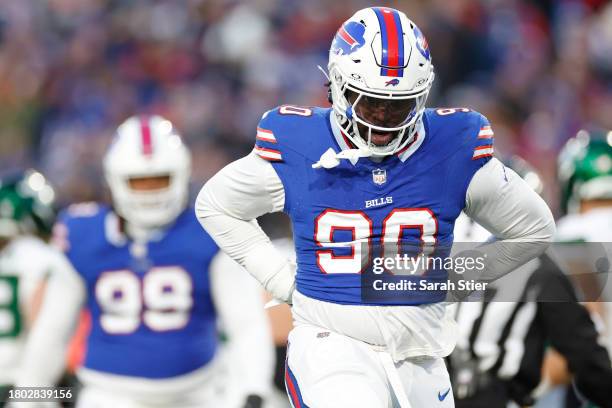 Shaq Lawson of the Buffalo Bills celebrates after recording a sack in the first quarter against the New York Jets at Highmark Stadium on November 19,...