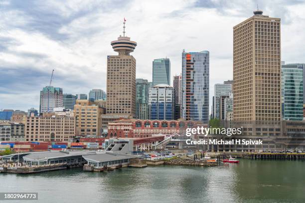 canada place - vancouver canada place stock pictures, royalty-free photos & images