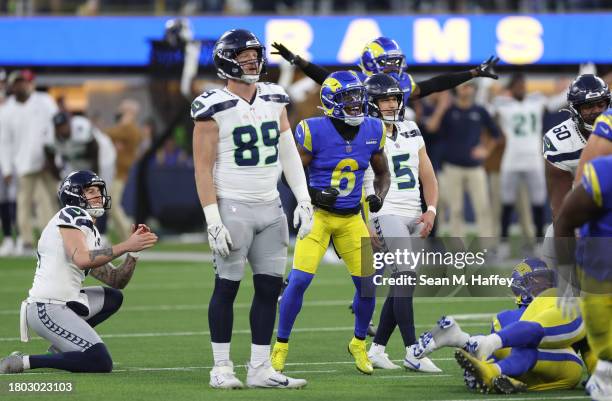 Tre Tomlinson of the Los Angeles Rams reacts as Jason Myers of the Seattle Seahawks misses a field goal during the fourth quarter at SoFi Stadium on...