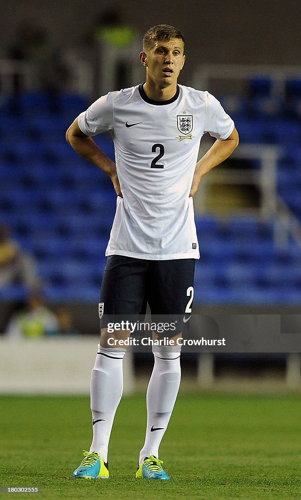 England U21v Moldova U21 - 2015 UEFA European U21 Championships Qualifier