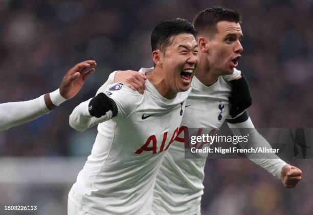 Giovani Lo Celso of Tottenham Hotspur celebrates his goal with Heung-Min Son of Tottenham Hotspur during the Premier League match between Tottenham...