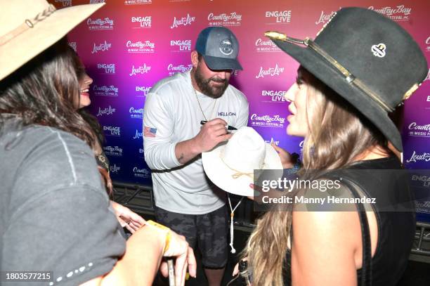 Lee Brice attends the 2023 Country Bay Music Festival at Miami Marine Stadium on November 12, 2023 in Key Biscayne, Florida.