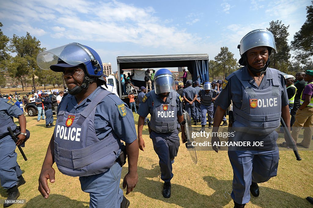 SAFRICA-POLITICS-MINING-DEMONSTRATION