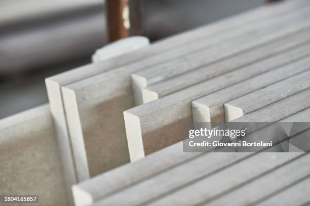 marble and granite processing - marmo foto e immagini stock