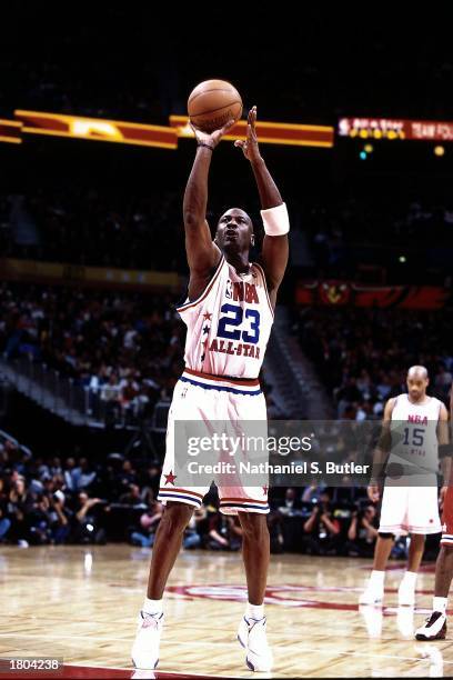 199 Michael Jordan 2003 All Star Stock Photos, HighRes Pictures, and