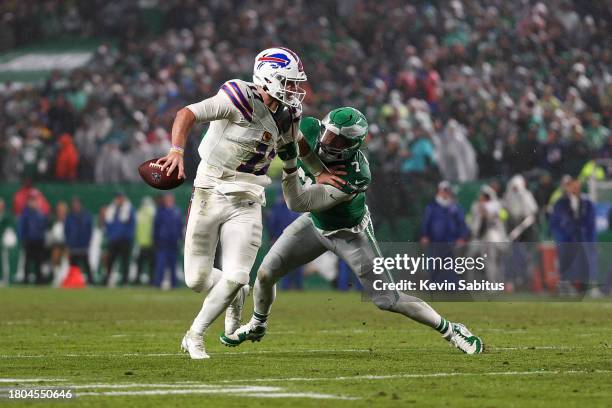 Haason Reddick of the Philadelphia Eagles sacks Josh Allen of the Buffalo Bills during the second quarter of an NFL football game at Lincoln...