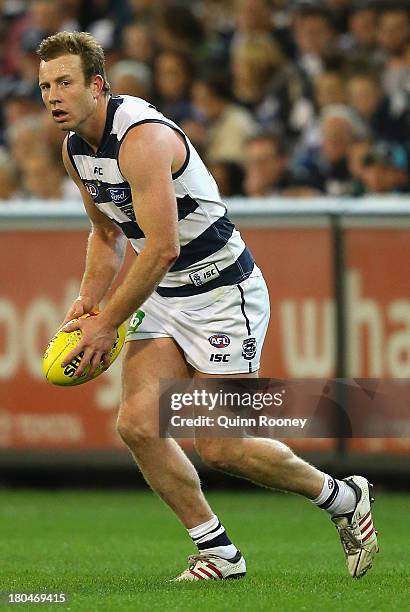 Steve Johnson of the Cats kicks during the Second Semi Final match between the Geelong Cats and the Port Adelaide Power at Melbourne Cricket Ground...