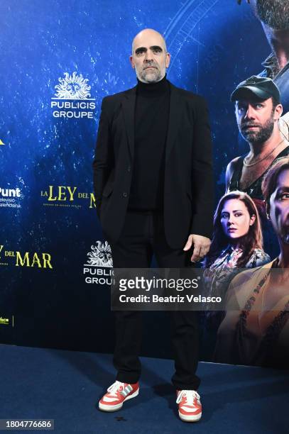 Luis Tosar attends the Madrid premiere of "La Ley Del Mar" at Cines Callao on November 20, 2023 in Madrid, Spain.