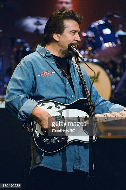 Episode 702 -- Pictured: Waylon Jennings of musical guest The Highwaymen performs on May 30, 1995 --