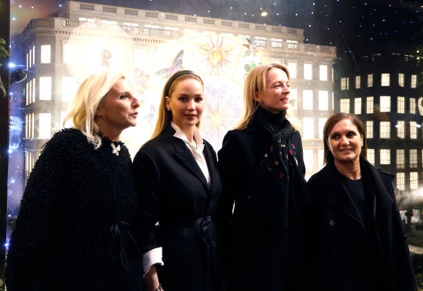 Jennifer Lawrence , Delphine Arnault and guests attend Saks Fifth Avenue unveiling of 2023 holiday windows on November 20, 2023 in New York City.