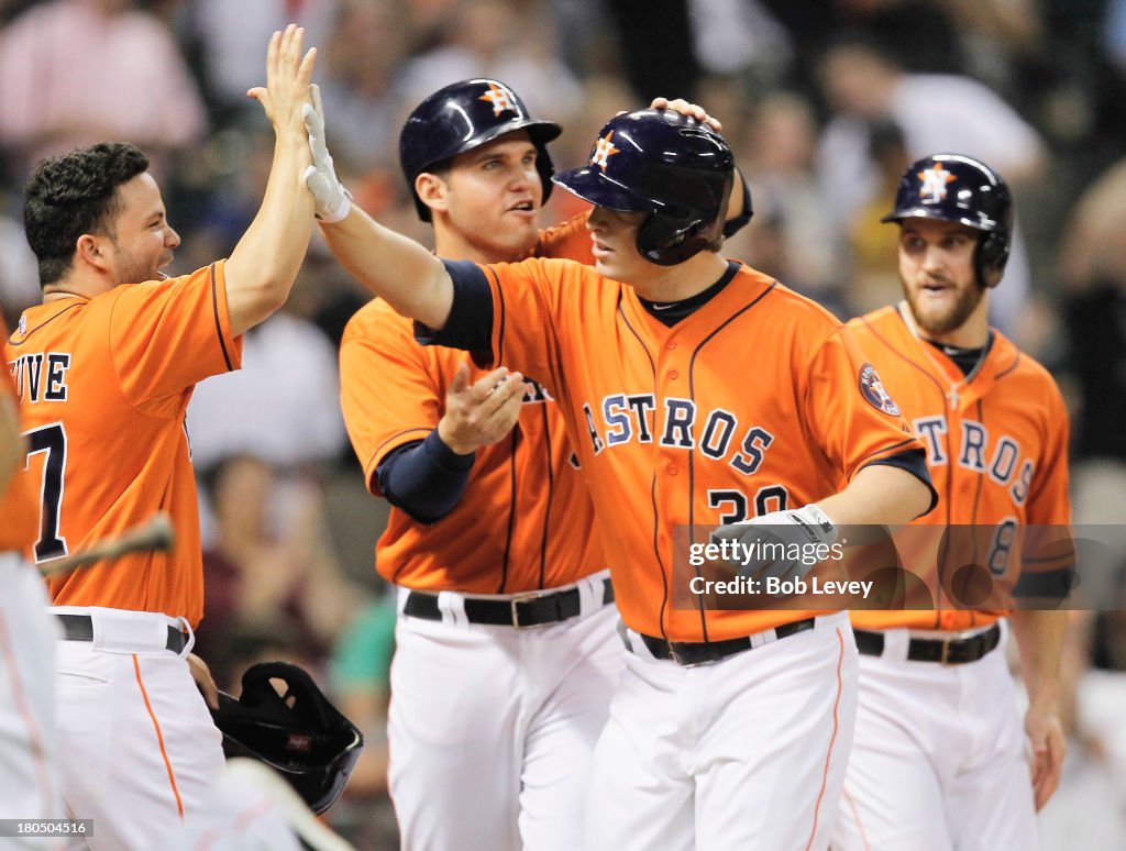 Los Angeles Angels of Anaheim v Houston Astros