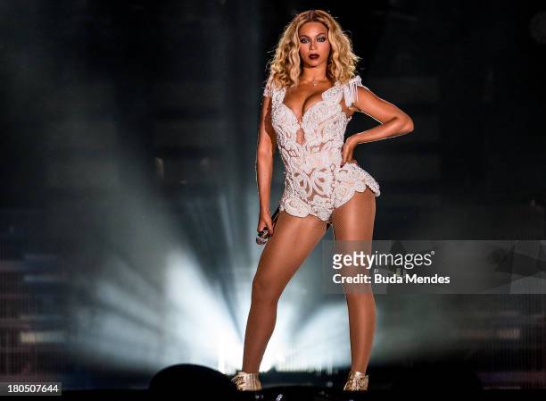 Singer Beyonce performs on stage during a concert in the Rock in Rio Festival on September 13, 2013 in Rio de Janeiro, Brazil.