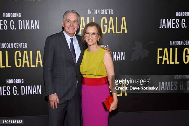 James G. Dinan and Elizabeth Miller attend Lincoln Center's Fall Gala honoring James G. Dinan at David Geffen Hall on November 20, 2023 in New York...