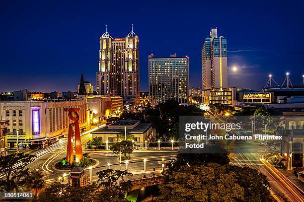 downtown san antonio - san antonio texas night stock pictures, royalty-free photos & images