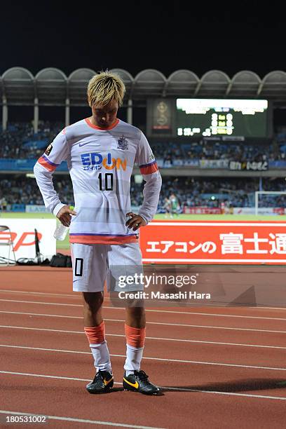Yojiro Takahagi of Sanfrecce Hiroshima looks on after the J.League match between Kawasaki Frontale and Sanfrecce Hiroshima at Todoroki Stadium on...