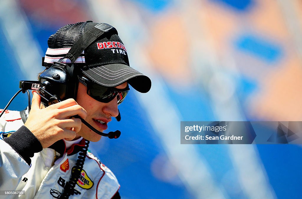 Dollar General 300 Powered by Coca-Cola - Qualifying