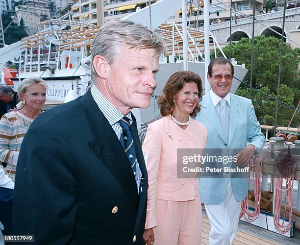 Roger Moore, Königin Silvia von Schweden,;Mikael Krafft , Christina;Tholstrup , , Taufe des;weltgrößten 5-Mast Vollschiffs "Royal;Clipper", Monte...