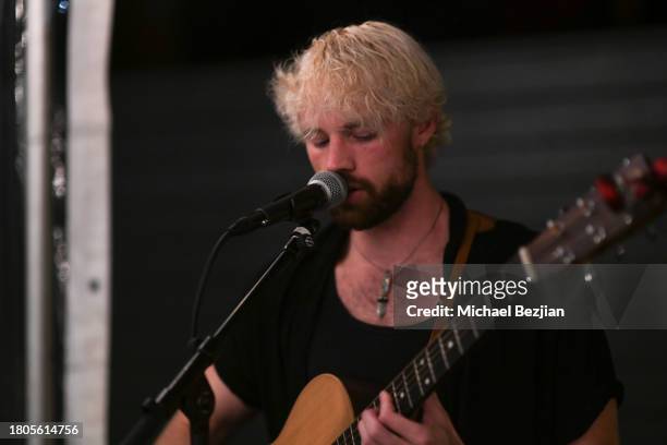 Chris Jobe performs on stage at A Plant Based Friendsgiving Celebration at the Home of Rainbeau Mars on November 20, 2023 in Venice, California.