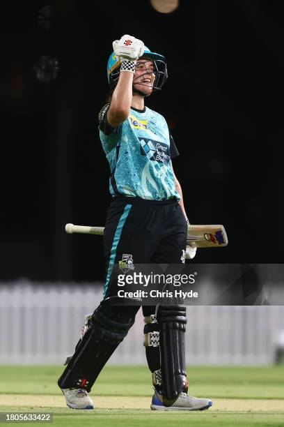 Amelia Kerr of the Heat celebrates during the WBBL match between Brisbane Heat and Sydney Sixers at Allan Border Field, on November 21 in Brisbane,...